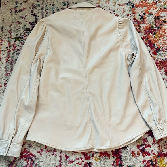 Blank NYC Faux Leather Puff Sleeve Shacket - Picture 5 of 5